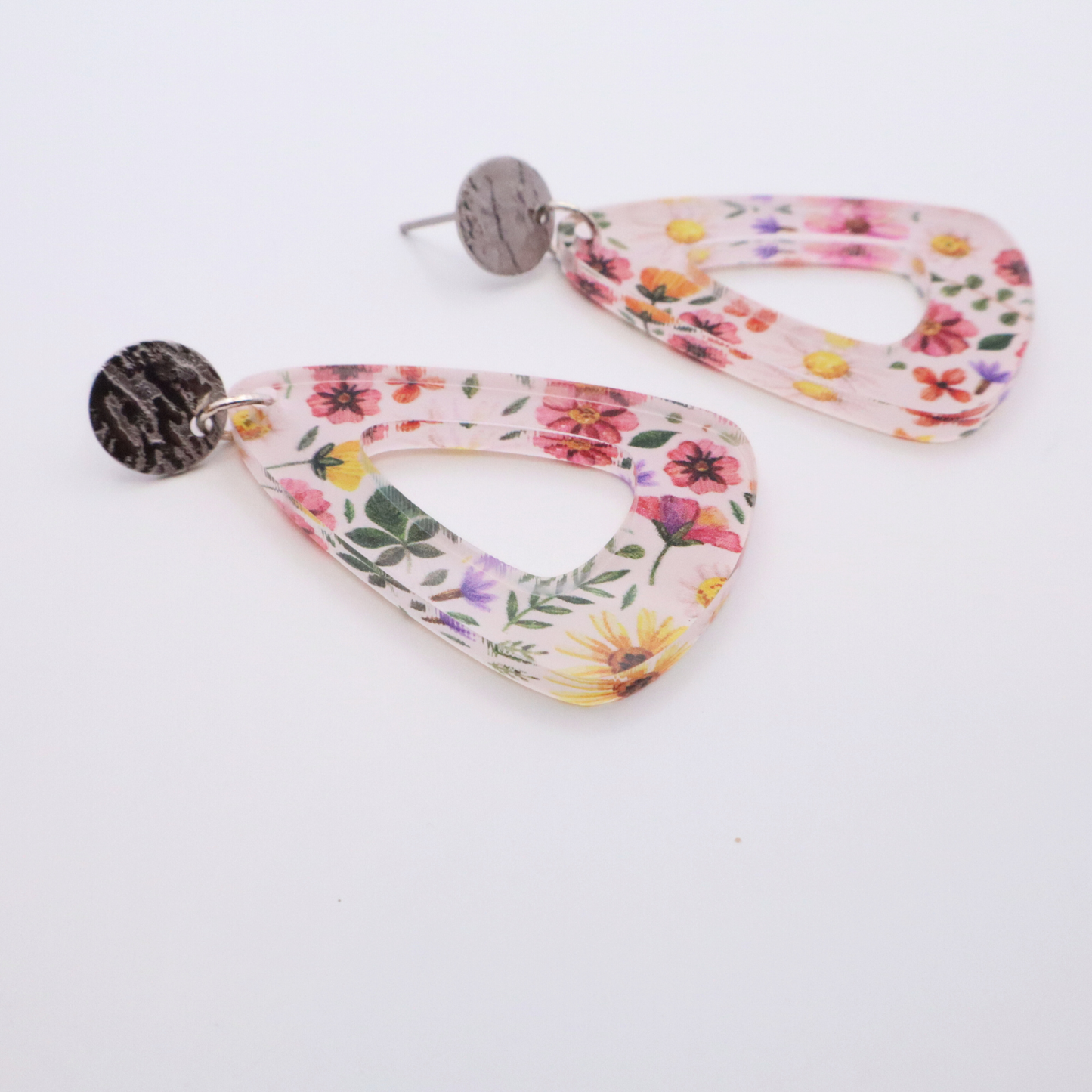 Floral Acrylic Dangle Earrings | Spring Flower Statement Earrings