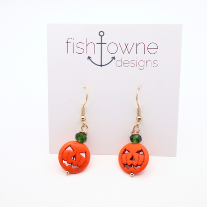 Handmade Jack-O'-Lantern Beaded Halloween Earrings – Festive Fall Jewelry