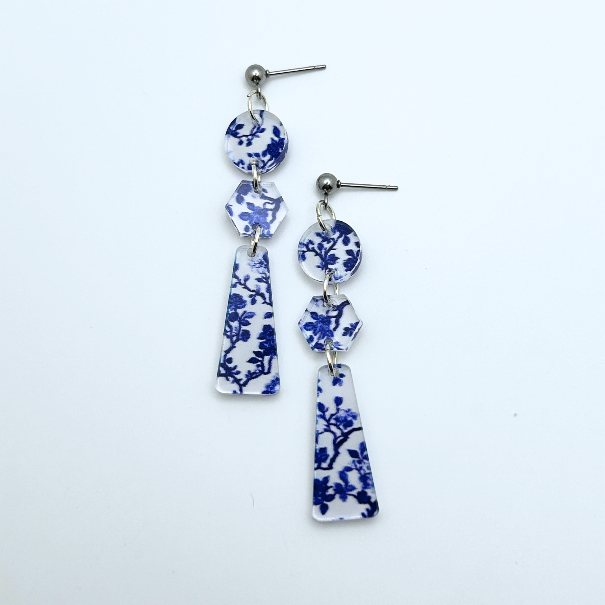Savannah Inspired Blue Floral Dangle Earrings - Fish Towne Designs, LLC